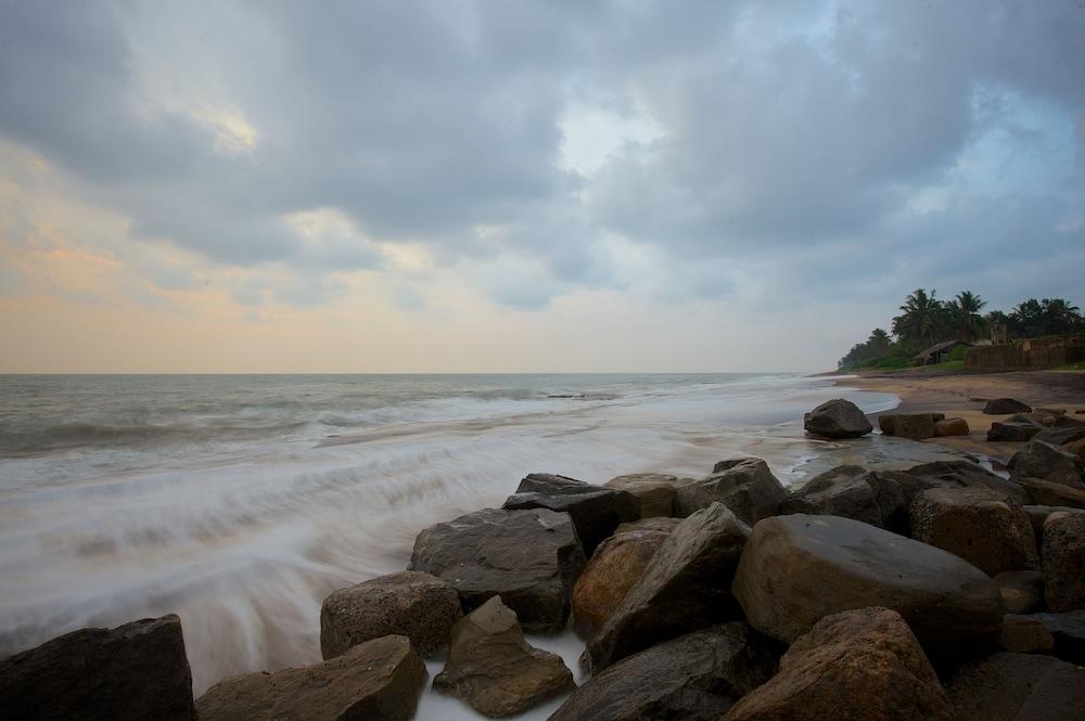 Jetwing Thalahena Villa Negombo Exterior photo